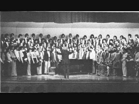 Baldwin Highlander Choir 1977 Hundred Pipers Annie Laurie_0001.wmv
