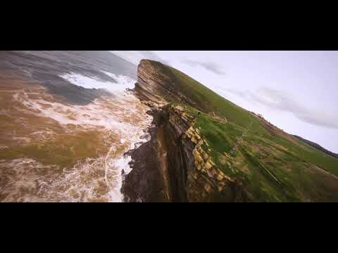 Acantilado El Bolao | CANTABRIA | FPV DRONE