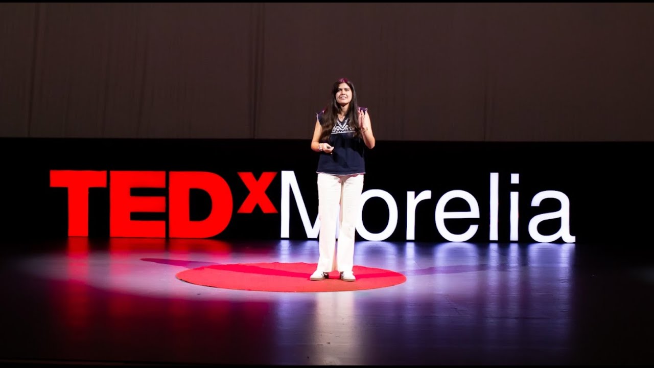 Cómo cambiar el rumbo de tu país. | Nina Rios | TEDxMorelia