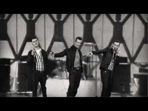 The Baseballs - Umbrella (New Video) - www.thebaseballs.com