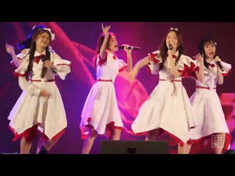 220313 BNK48 Earn - Koisuru Fortune Cookie @ BNK48 First Rabbit Roadshow Mini Concert [4K 60p]