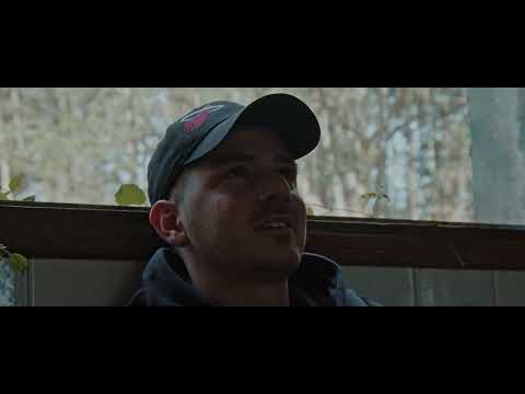 CAVERG - "AMOR DE PELÍCULA"  (Videoclip oficial, prod. by Underresitanz)