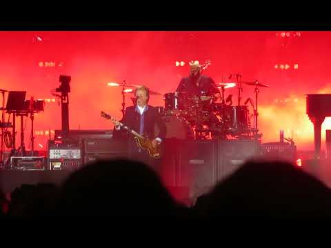 Letting Go - Paul McCartney (Buenos Aires 2024 2nd night)