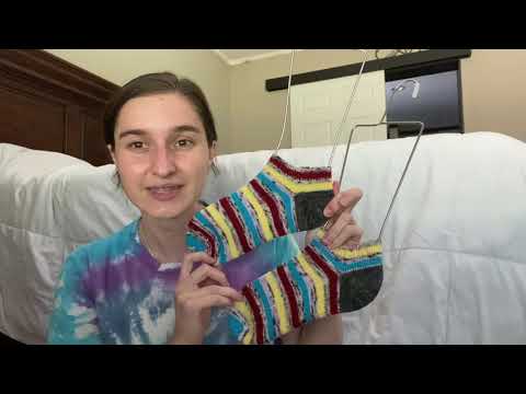 Delight Knits Podcast - Episode 15 - Color Coordinating!