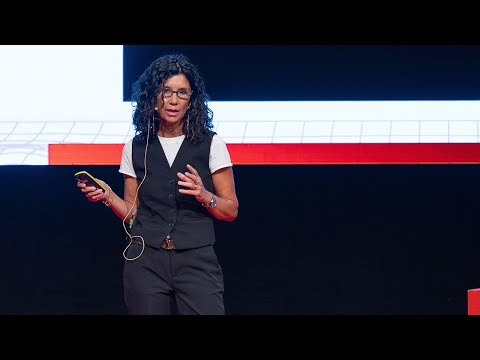 L'amore segreto tra scrittura e autostima | Lara Ventisette | TEDxFerrara