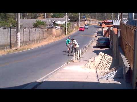 Roaring Lion (Outro) lyrics