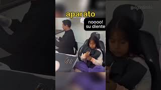 El dentista: "aunque lo hayas sacado tú son $500" 😂