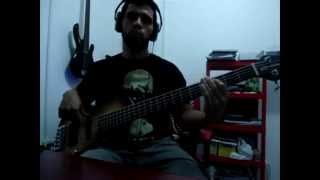 Mustard Plug Dressed up (bass cover)