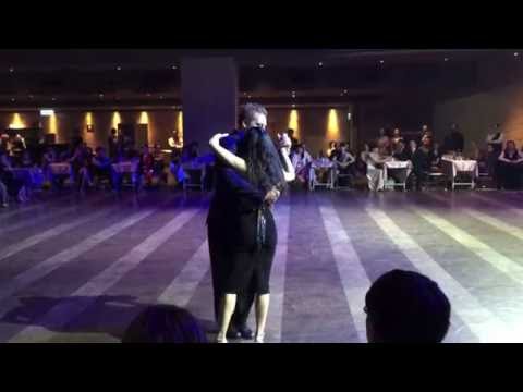  Anna Chin  and  Sergiy Podbolotnyy  are  dancing  to  "  Farol  "  by  Osvaldo Pugliese  at  Taipei Tango Festival  in  2016