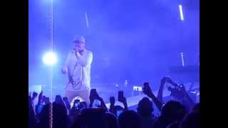 J Balvin - Malvada Official Live Video