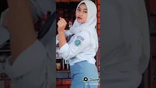 Download lagu kumpulan goyangan anak SMA part1 snackvideo viralc... mp3