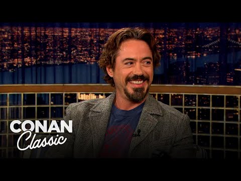 Robert Downey Jr. Describes His On-Screen Kiss With Val Kilmer | Late Night with Conan O’Brien