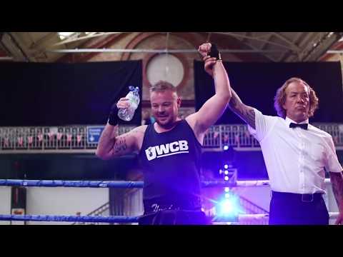 Ultra White Collar Boxing | Burton | Thomas Lea VS Ben Hughes