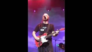 Walk of life — Mark Knopfler 2001 Portland LIVE [excellent version!]