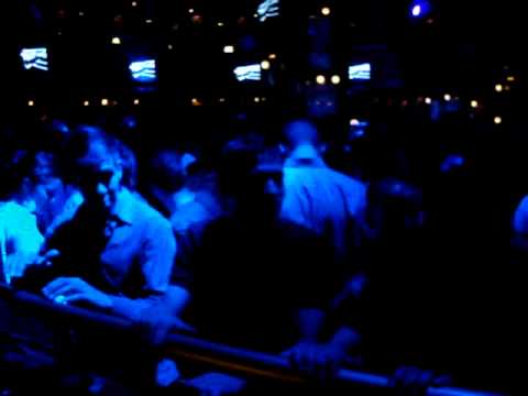 AZINZIS EN LA MAE WEST!!!