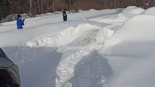 Download lagu mitsubishi pajero in snow mp3