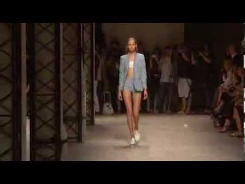 Barbara Bui Primavera Estate 2014, sfilate Parigi