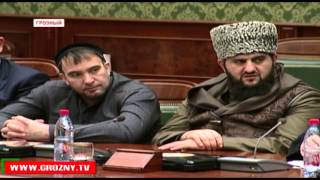 Рамзан Кадыров обсудил с кабинетом министров мероприятия ко дню рождения Пророка Мухаммада