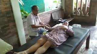 Download lagu Pijat Mantap Bunda Susah Menstruasi mp3