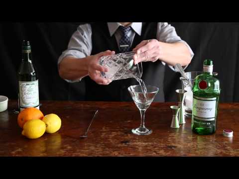 How to Make a Gin Martini