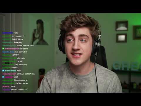 Danny Gonzalez Twitch stream 2021.03.10 - chat teaches me how to play minecraft