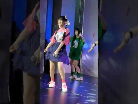 220828 (Minmin Fancam) Sora! Sora! - Heart Sunglasses @ Summer Breeze of Summer Break -DonkiThonglor