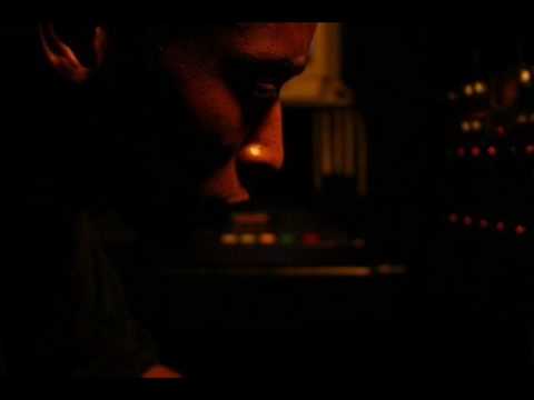 9th Wonder - How Big Is Your World? (Instrumental)