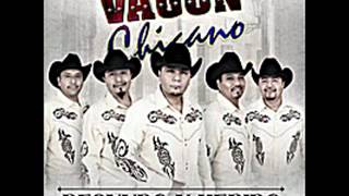 Entre Paredes Lyrics English Translation