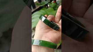 preview picture of video 'Ngọc Nephrite ( ngọc bích ) Canada'