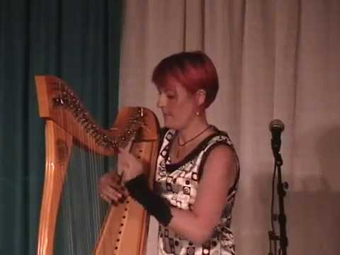 Corrina Hewat at Somerset Folk Harp Festival 2008