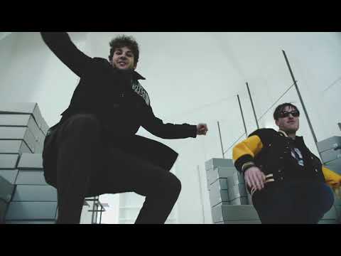 Piccolo Clod & Calu - Balenciaga