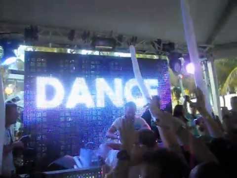 Forever Young - Robbie Rivera / Nikki Beach - Juicy Beach Party 2012