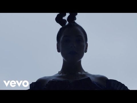 NUUXS - Lemongrass (Official Video)