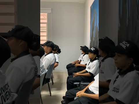 El Municipio de El Molino recibe visita del comandante del departamento de policía La Guajira 👮‍♂️