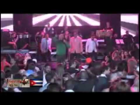 Manolin el Medico de la Salsa   Concierto en la Cecilia 28 12 2013