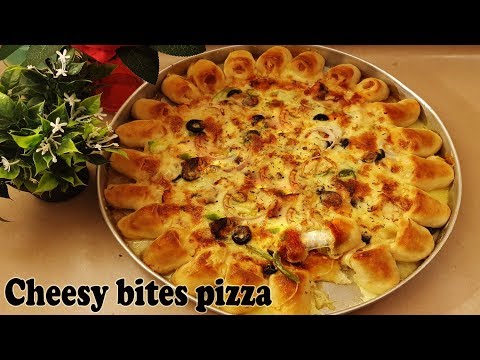 How To Make Cheesy Bites Pizza At Home/ How To Make Stuffed Crust Pizza At Home/ Cheese Burst Pizza