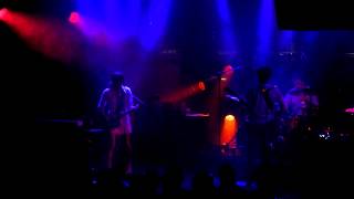 Blonde Redhead - Hated Because of Great Qualities (live in Tel Aviv, March 2015) - HD