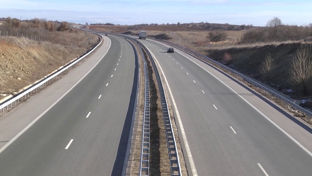Откраднаха предпазни парапети от 3 надлеза на АМ"Марица"