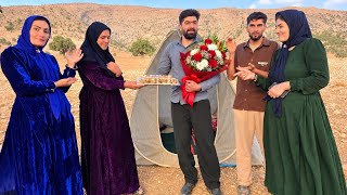 💍❤️ Masoud proposes to Fatemeh, with the help of Ms. Shokoufeh; will this union come to fruition? 😍🌹