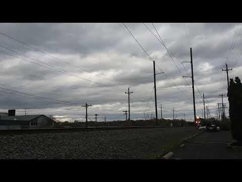 NS 17G in Willow Grove PA with a NS Scale Test Car on the rear!