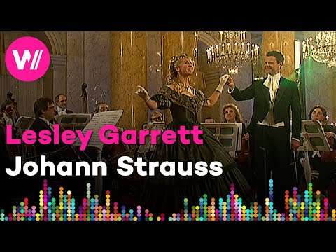Johann Strauss II - So elend und so treu (Lesley Garrett, Wiener Akademie) | From A Night in Vienna