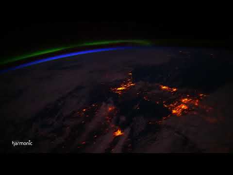 NASA - северное сияние из космоса в сверхвысоком разрешении