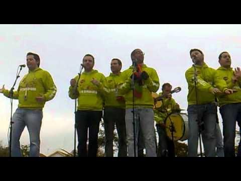 Los Divinosss - 1 [Ensayo General] (Rufo y Mame) Carnaval de Lepe 2011