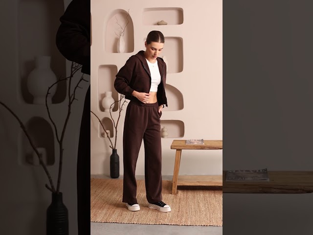 Чоботи жіночі шкіряні байка хутро 592641 Чорний Кеди жіночі 591717 Чорні