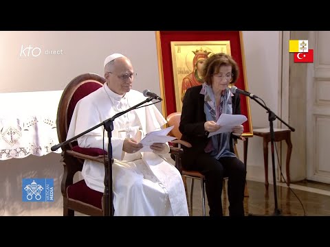 Visite du pape Léon XIV à la maison pour personnes âgées des Petites Soeurs des Pauvres à Istanbul