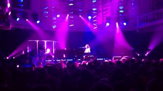 Regina Spektor - Ne Me Quitte Pas live Paradiso, 31 July 2013