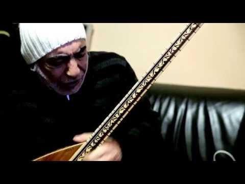 Ismet Topcu BEST SAZ PLAYER IN THE WORLD (Dörttelli) 4Telli Electro Baglama