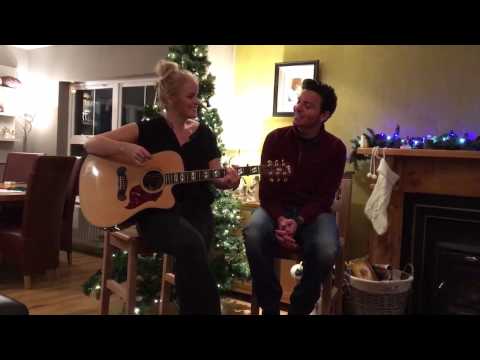 Lesley Pike + Ryan Kelly - Christmas Wishes (Live)