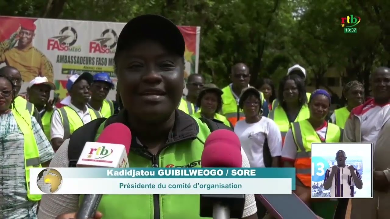La 21ème promotion de l’ENEP de Loumbila soutient l’Agence Faso Mêbo à travers un don de matériel