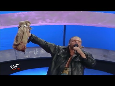 Triple H Sends A Message To Stone Cold By Killing A Rattlesnake! SMACKDOWN! 7/10/99